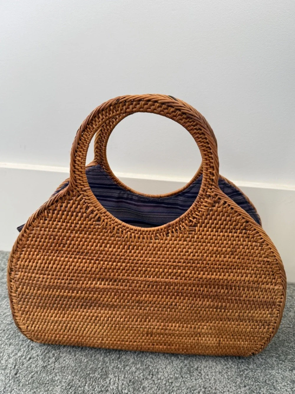 Anthropologie Bali rattan reed woven weave honey brown medium hand bag tote lned - Picture 4 of 6